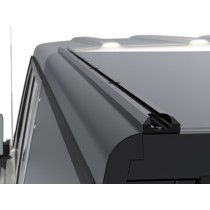 Hardtop Explorer noir Alu-Cab Land Cruiser 79 : robustesse et style